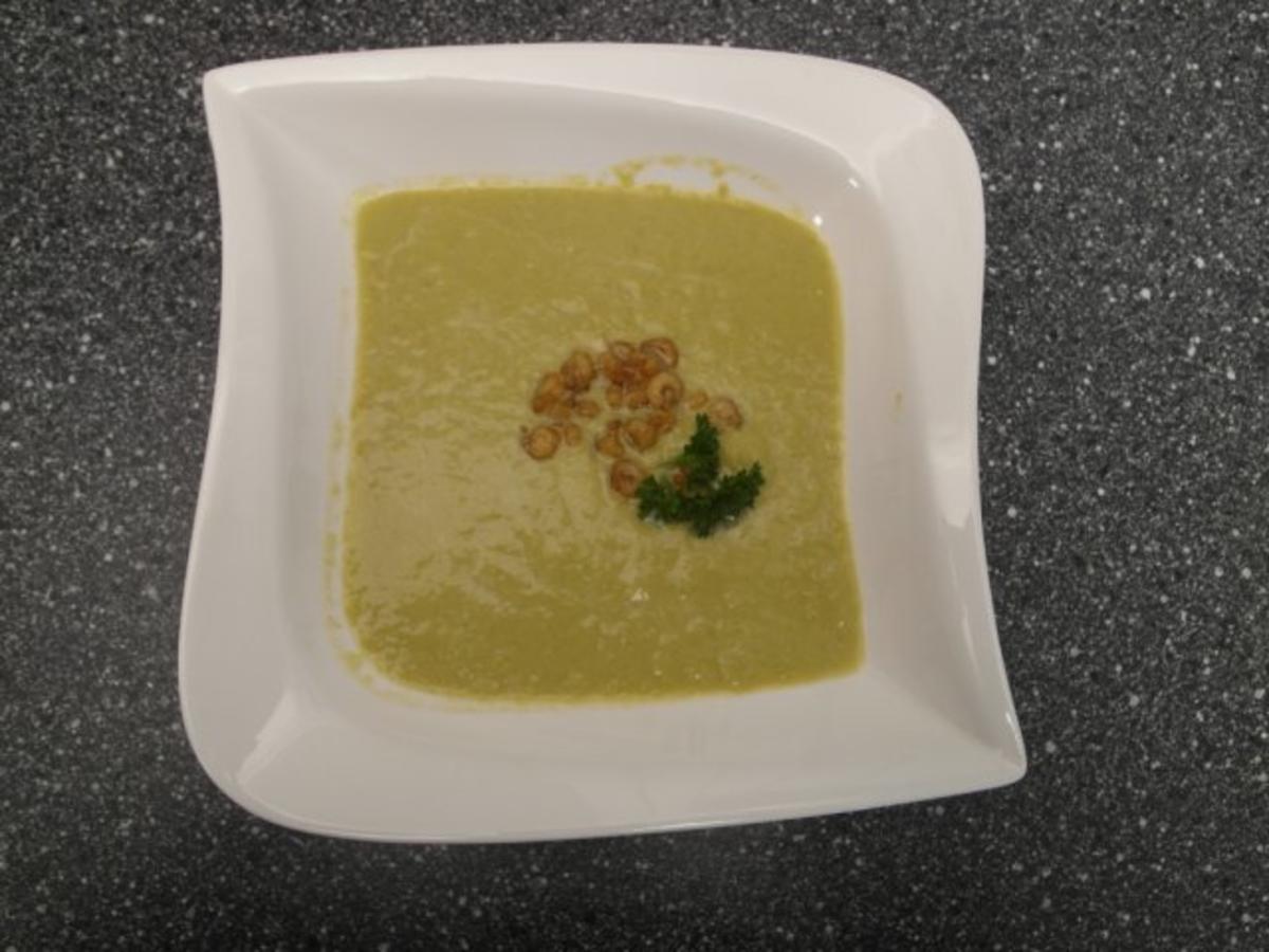 Bilder für Grüne Spargelcremesuppe mit Krabben - Rezept