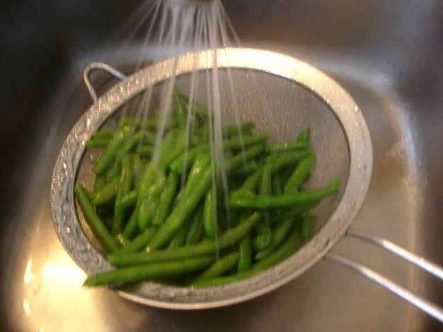 Riesen Wiesn-Schnitzel mit grünen Bohnen und Kohlrabi-Kartoffelstampf - Rezept - Bild Nr. 7