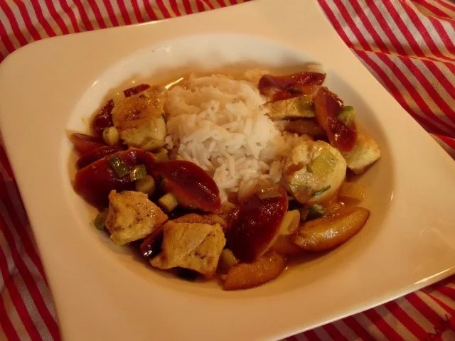 Hühnchen mit geschmorten Pflaumen oder Zwetschgen - Rezept