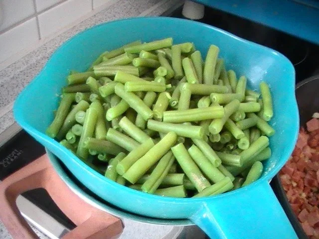Schinkenbohnen aus dem Backofen - Rezept