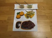 Gejagtes Vieh und Gesammeltes aus dem Wald - (Rinderfilet mit Süßkartoffeln und Gemüse) - Rezept