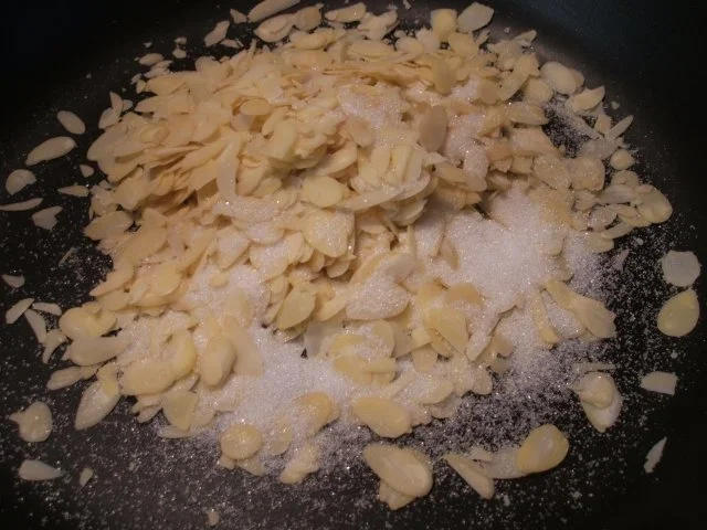 Rezept: Dessert: Sahnequark "Apfelstrudel" Bild Nr. 4 Dessert: Sahnequark "Apfelstrudel" - Rezept - Bild Nr. 4