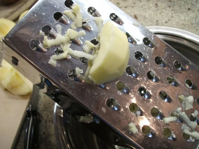 Rezept: Dessert: Sahnequark "Apfelstrudel" Bild Nr. 5 Dessert: Sahnequark "Apfelstrudel" - Rezept - Bild Nr. 5