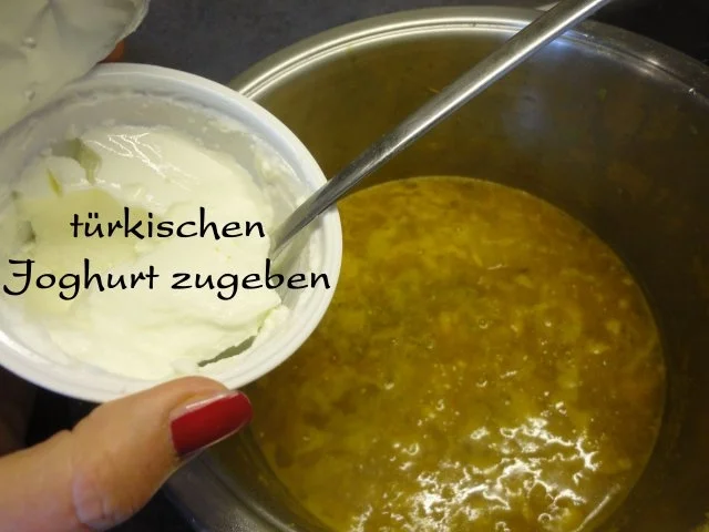 Rezept: Orientalische Kürbis Creme Suppe Bild Nr. 10 Orientalische Kürbis Creme Suppe - Rezept - Bild Nr. 10