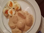 Eier in Senfsoße mit Kartoffeln - Rezept