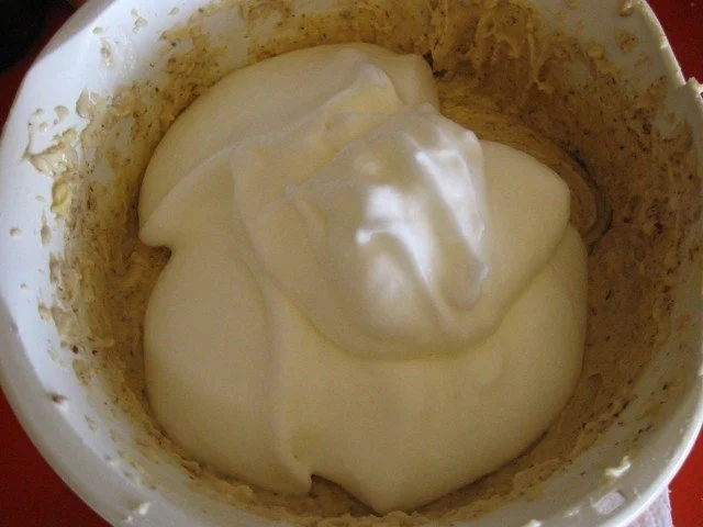 Rezept: Gugelhupf mit Ananas - Marzipan und Kokosflocken Bild Nr. 9 Gugelhupf mit Ananas - Marzipan und Kokosflocken - Rezept - Bild Nr. 9