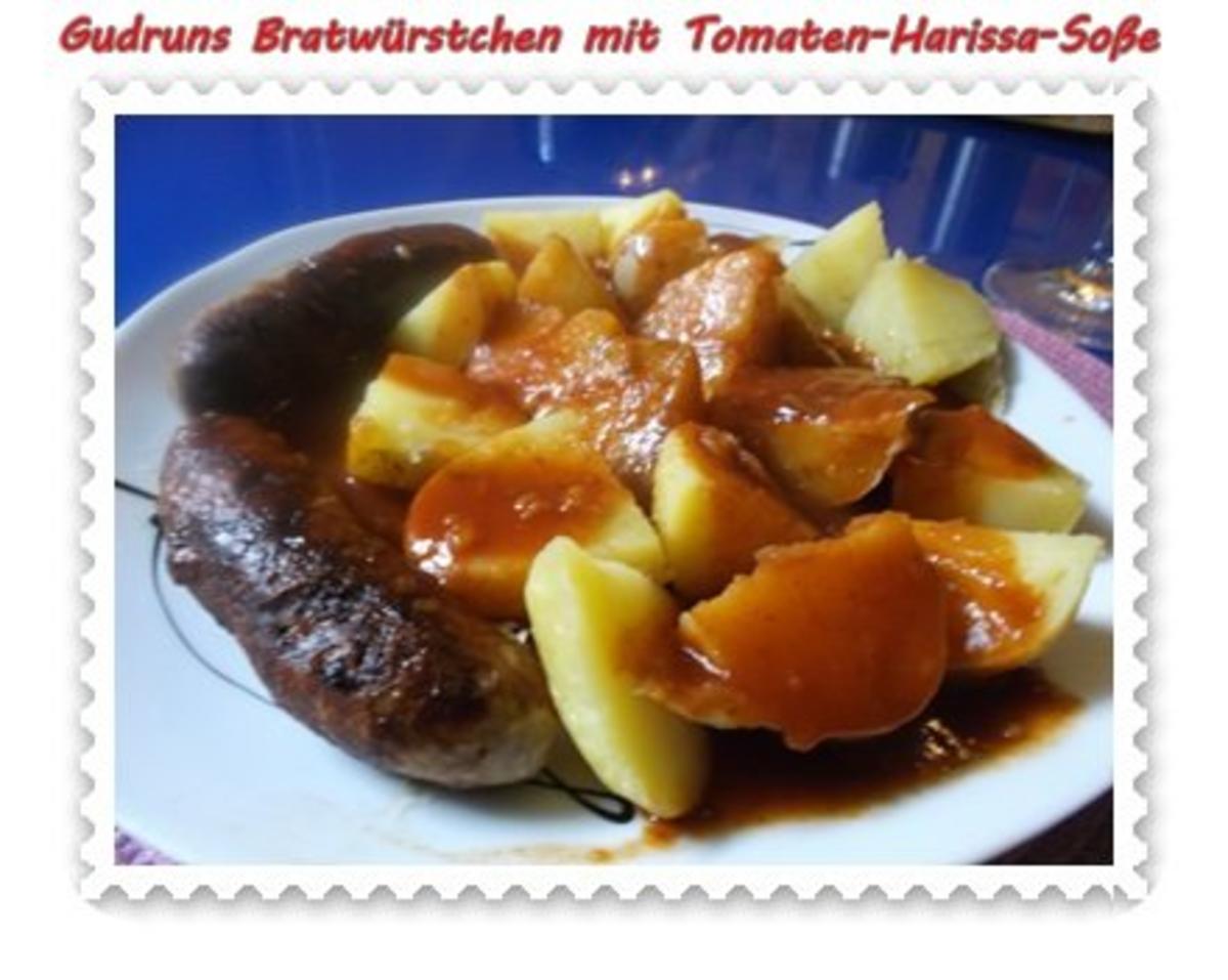 Fleisch: Bratwürstchen mit Tomaten-Harissa-Soße und Pellkartoffeln - Rezept