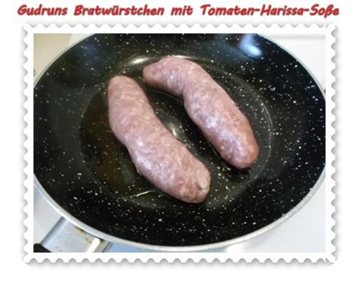 Fleisch: Bratwürstchen mit Tomaten-Harissa-Soße und Pellkartoffeln - Rezept - Bild Nr. 4