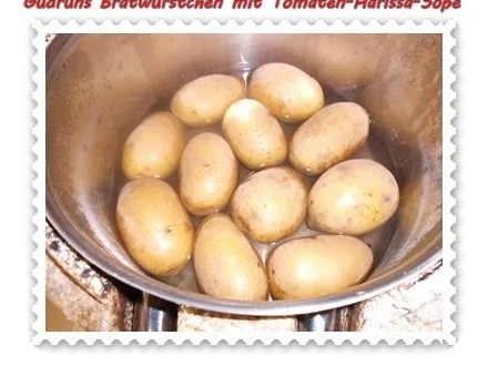 Fleisch: Bratwürstchen mit Tomaten-Harissa-Soße und Pellkartoffeln - Rezept - Bild Nr. 5