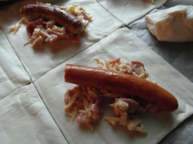 Backen : Herzhaft gefüllte Salzstangen - Rezept - Bild Nr. 2