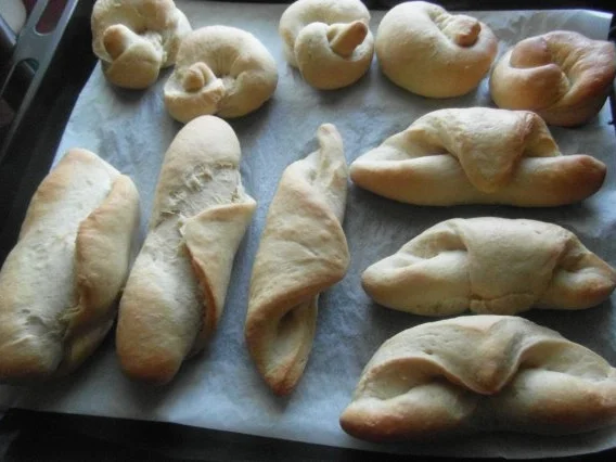 Rezept: Backen: Salzstangen Bild Nr. 2 Backen: Salzstangen - Rezept - Bild Nr. 2