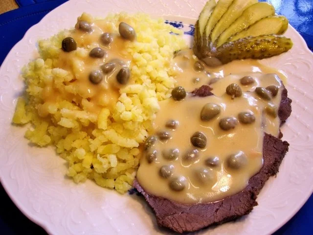 Ochsenbäckchen mit Kapernsoße - Rezept