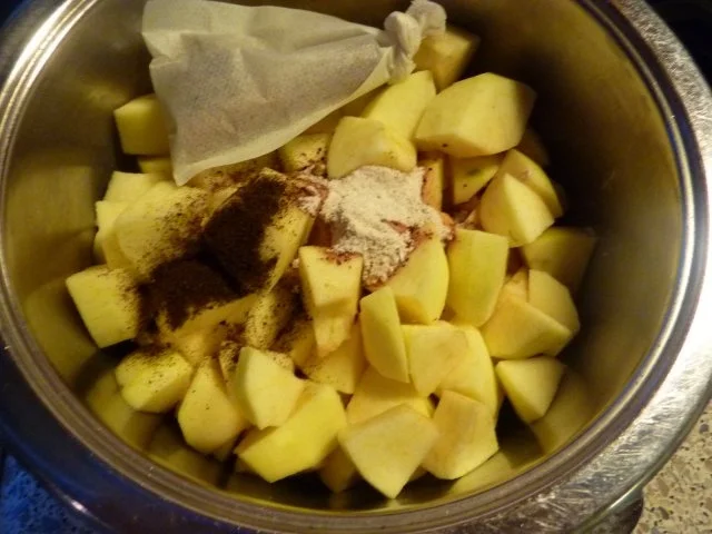 Dessert: Apfelmus winterlich - Rezept - Bild Nr. 3