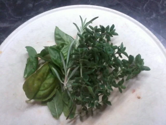 Pizza aus Dinkelteig - Rezept - Bild Nr. 4