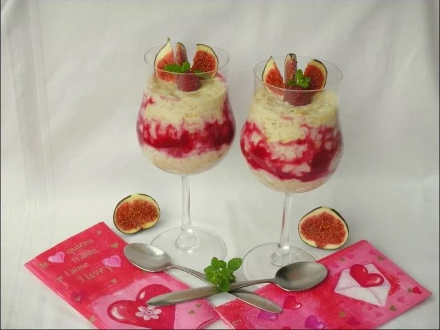 Rezept: Milchreis mit Feigen und Himbeermark Milchreis mit Feigen und Himbeermark - Rezept