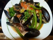 Muscheln  mit grünen Bohnen in Sektsud - Rezept