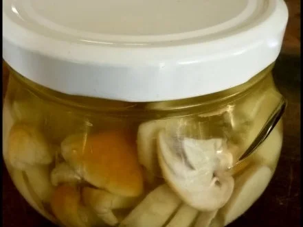 Rezept: Steinpilze süß-sauer Steinpilze süß-sauer - Rezept