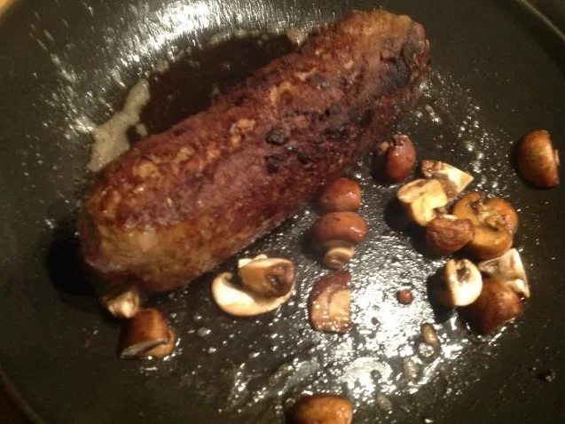 Gefüllter Rinderhackbraten au Tomatenbett - Rezept - Bild Nr. 2