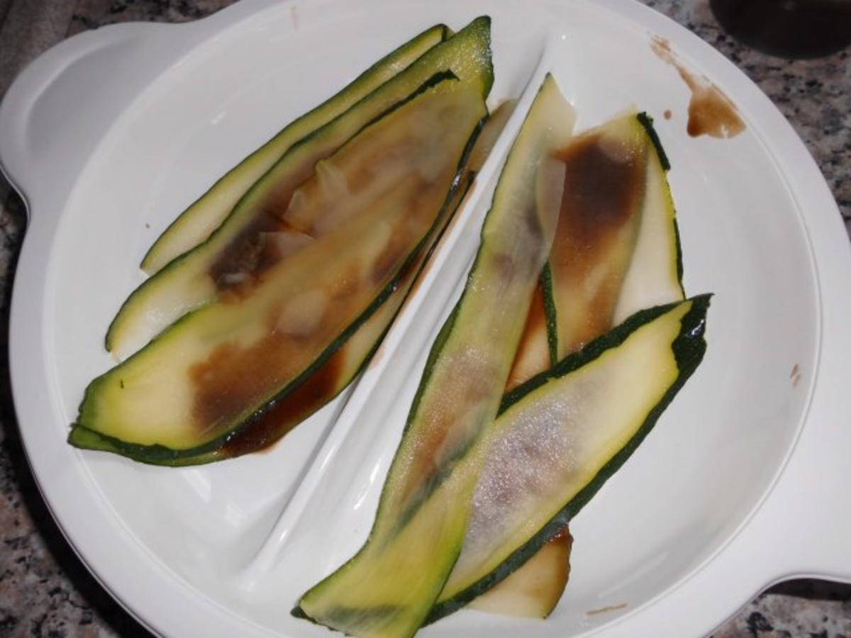 Zucchini-Lachs-Carpaccio>> - Rezept - Bild Nr. 5