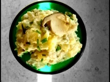 Kartoffelsalat mit Steinpilzen - Rezept