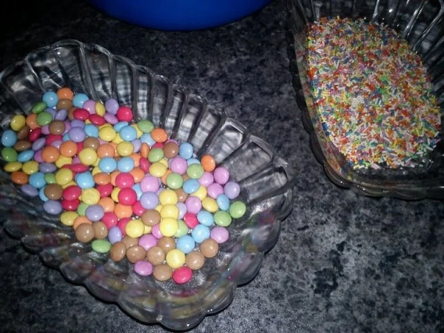 Rezept: Pinata Torte Bild Nr. 6 Pinata Torte - Rezept - Bild Nr. 6