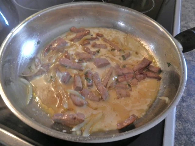 Rezept: Geschnetzeltes von der Kalbsleber ... Bild Nr. 6 Geschnetzeltes von der Kalbsleber ... - Rezept - Bild Nr. 6