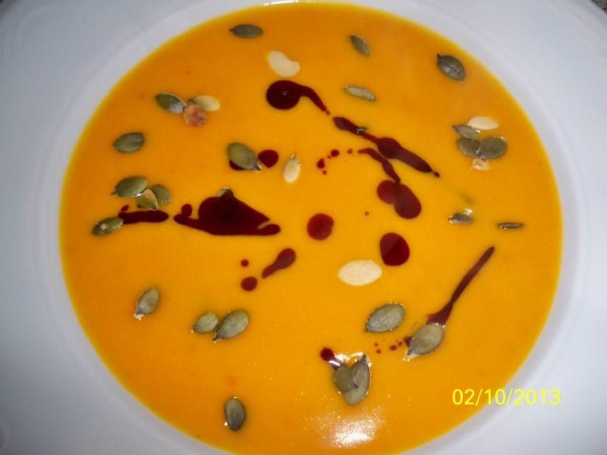 halloween:smashing pumkins soup - Rezept von tueni