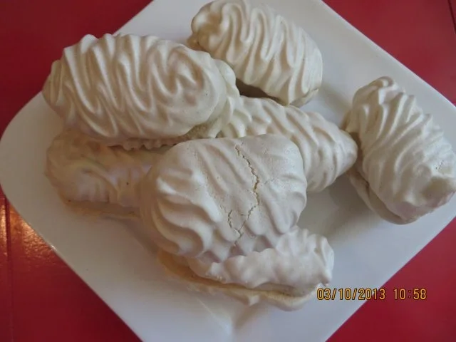 Kuchen: Baiser mit Moccacreme - Rezept - Bild Nr. 2