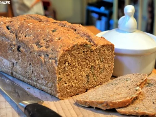Thymian-Pfeffer-Brot - Rezept - Bild Nr. 12