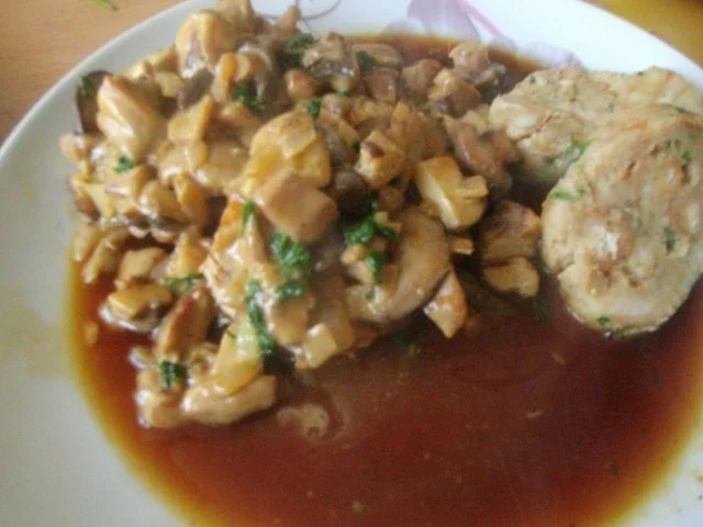 Schweinelachsbraten mit Butterpilzen und grünen Bohnen - Rezept - Bild Nr. 12