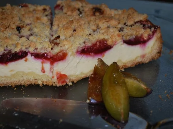 Zwetschgen-Käse-Kuchen mit Streuseln - Rezept - Bild Nr. 2