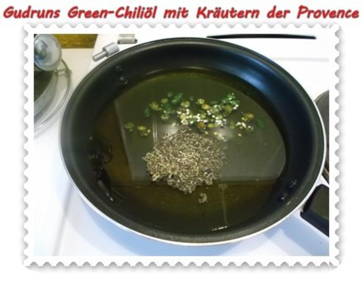 Öl: Green Chiliöl mit Kräutern der Provence - Rezept - Bild Nr. 4
