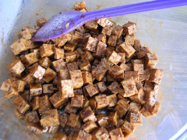 Rezept: Veggi -Tag : Veganes Gulasch an Kürbis - Reis Bild Nr. 9 Veggi -Tag : Veganes Gulasch an Kürbis - Reis - Rezept - Bild Nr. 9