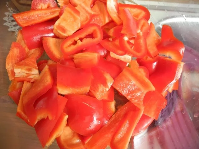 Rezept: Veggi -Tag : Veganes Gulasch an Kürbis - Reis Bild Nr. 12 Veggi -Tag : Veganes Gulasch an Kürbis - Reis - Rezept - Bild Nr. 12