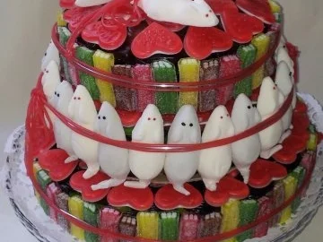 Haribo- Torte Hochzeitstorte - Rezept