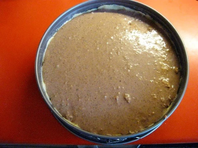 Schoko - Apfel - Nusskuchen mit Schokostreusel - Rezept - Bild Nr. 11