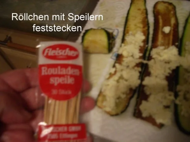 Rezept: Finger food - Zucchiniröllchen - mariniert Bild Nr. 5 Finger food - Zucchiniröllchen - mariniert - Rezept - Bild Nr. 5