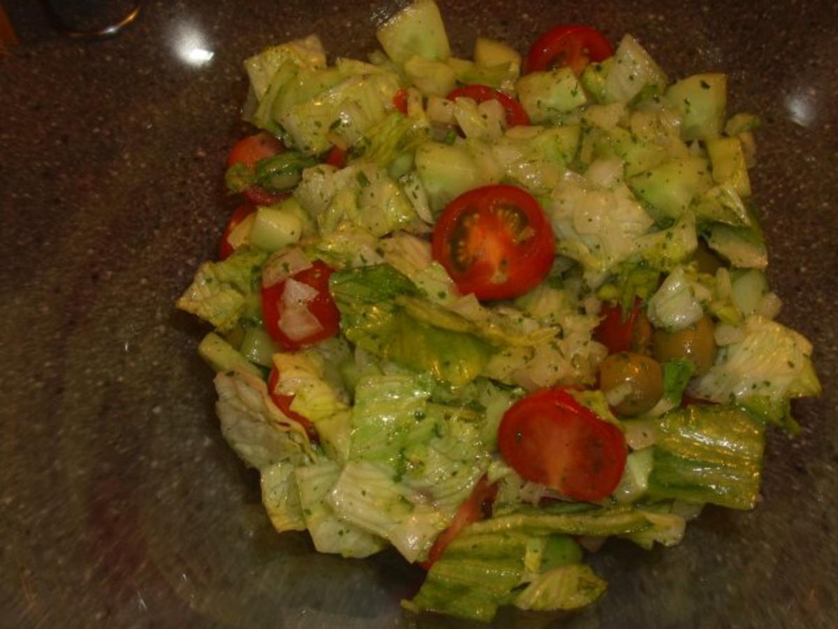 Gemischter Salat mit Thunfisch - Rezept - Bild Nr. 3