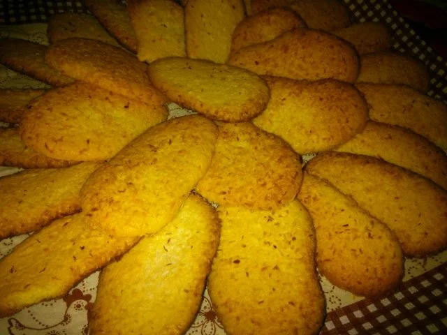 Rezept: Knusper-Kokos-Biskuit-Gebäck Bild Nr. 2 Knusper-Kokos-Biskuit-Gebäck - Rezept - Bild Nr. 2