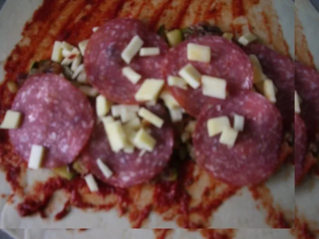 Calzone - gefüllte Pizza - Rezept - Bild Nr. 9