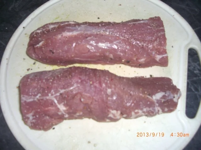 Schweinefilet im Speckmantel und Bratkartoffeln. - Rezept - Bild Nr. 3