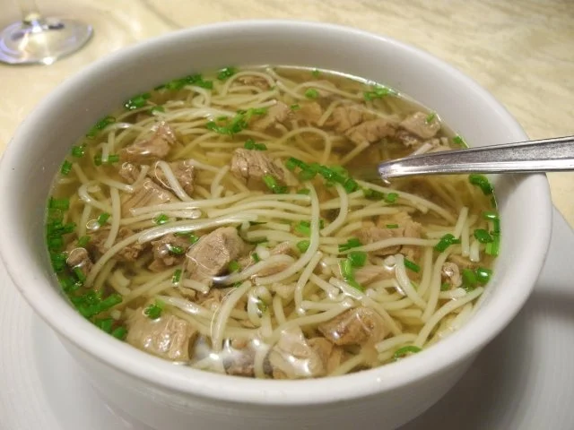 Rezept: Suppe & Eintopf : Nudelsuppe mit Tafelspitz Suppe & Eintopf : Nudelsuppe mit Tafelspitz - Rezept