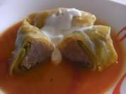 ungarische Krautrouladen / Kohlrouladen in Tomatensoße (Töltött káposzta) - Rezept