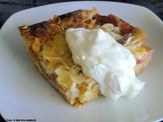 Zwetschgenkuchen mit Mandelkruste - Rezept - Bild Nr. 4