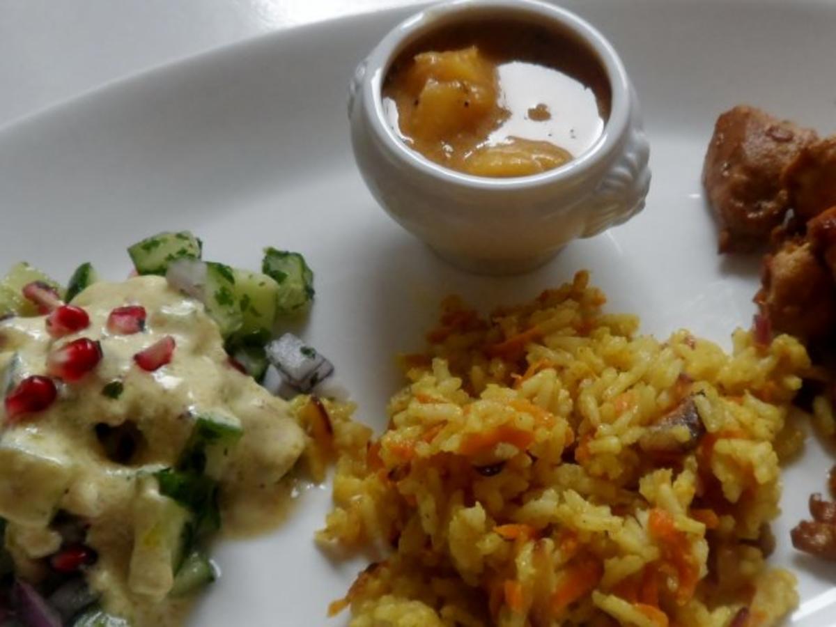 Teriyaki-Hähnchen mit Mango-Erdnuss-Soße, Curry-Möhren-Reis und Granatapfel-Gurken-Salat - Rezept - Bild Nr. 15