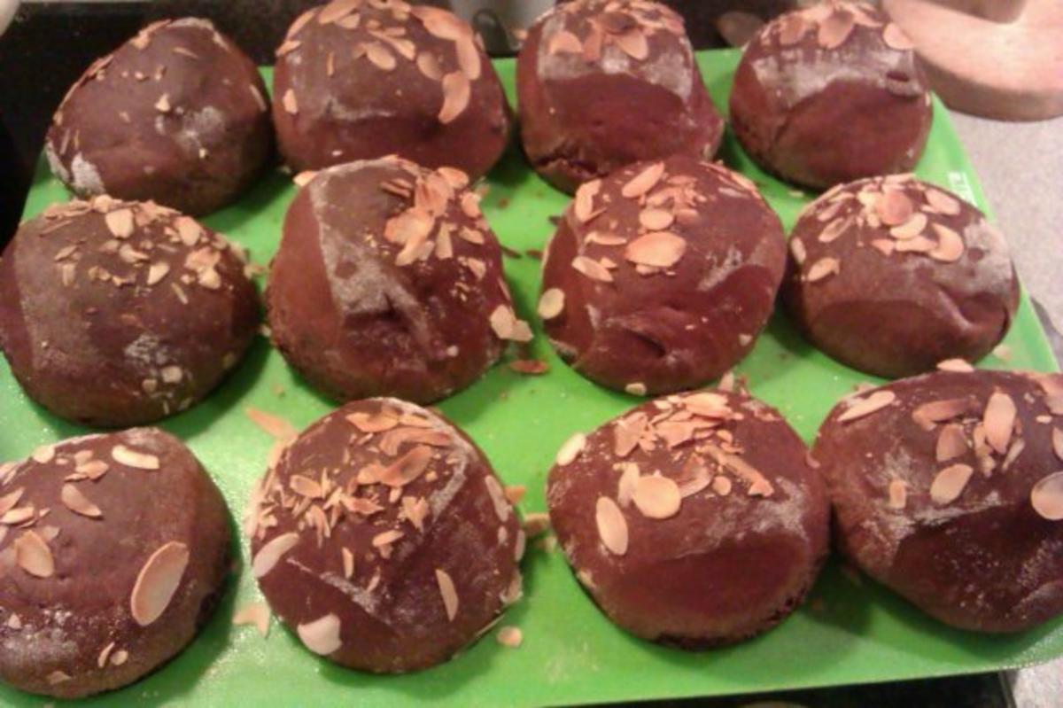 Schoko-Hefe- Muffins (Kleiner Bruder vom Hefezopf) :-D - Rezept ... Schoko-Hefe- Muffins (Kleiner Bruder vom Hefezopf) :-D - Rezept ...