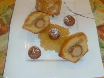 Rezept: Kuchen : Muffins mit Amaretto Apfelkompott und Marzipankartoffeln Bild Nr. 3 Kuchen : Muffins mit Amaretto Apfelkompott und Marzipankartoffeln - Rezept - Bild Nr. 3