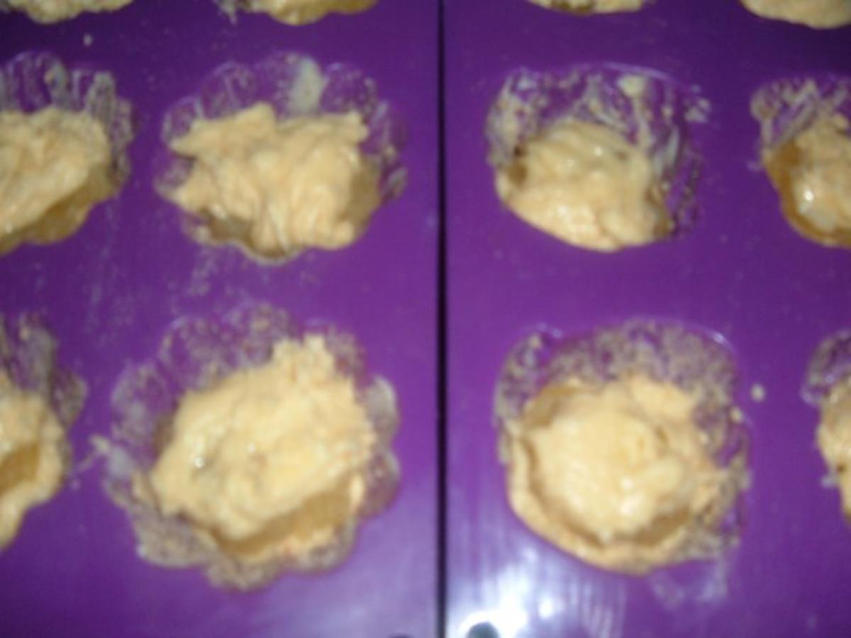 Kuchen : Muffins mit Amaretto Apfelkompott und Marzipankartoffeln - Rezept - Bild Nr. 10