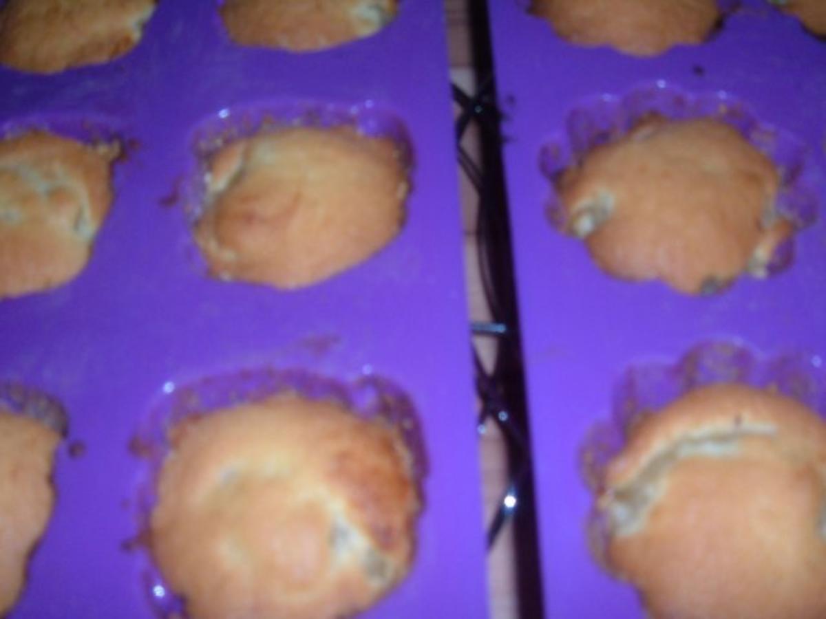 Kuchen : Muffins mit Amaretto Apfelkompott und Marzipankartoffeln - Rezept - Bild Nr. 11