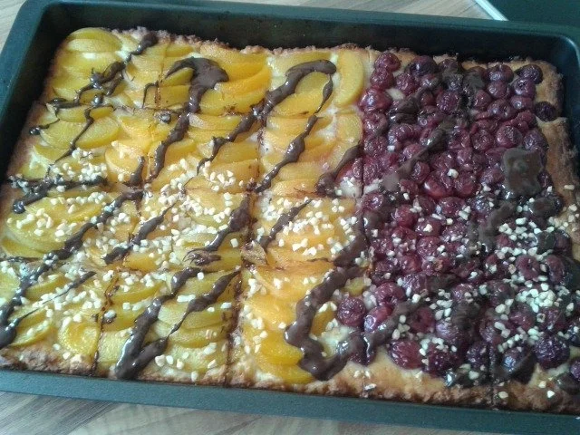 Schneller Fruchtkuchen vom Blech - Rezept